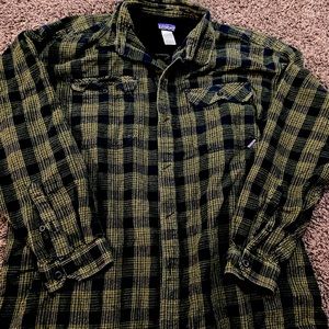 PATAGONIA Mens Button Up Size XL